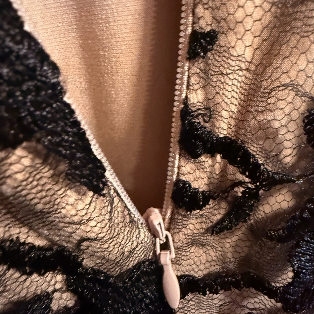 Dress the Population Black and Tan Floral Gown - Picture 8 of 8